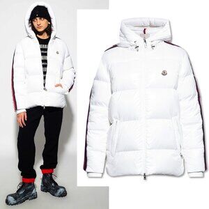 MONCLER DOWN JACKET WHITE DINCER LOGO DETAIL w HOOD sz 5 / XL